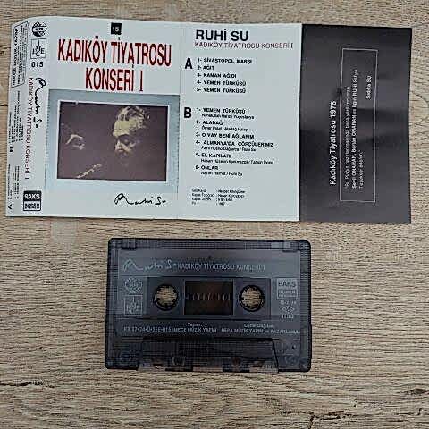 RUHİ SU - KADIKÖY TİYATROSU KONSERİ 1 KASET