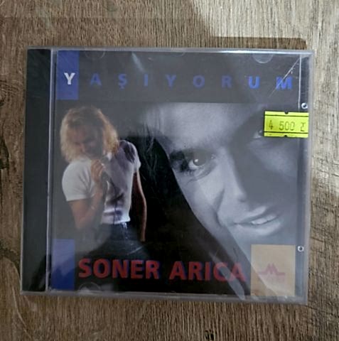 SONER ARICA - YAŞIYORUM CD